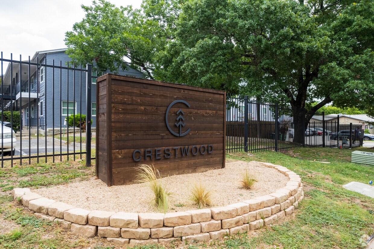 Crestwood 1714 Patton Ln Austin, TX Apartments for Rent in Austin
