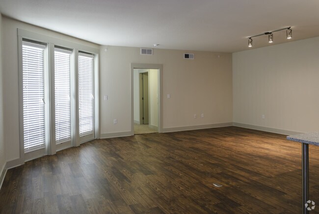 Foto del edificio - Lofts at Watters Creek Apartments