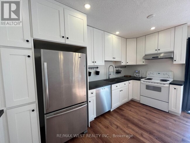 Photo du bâtiment - 203 Main St