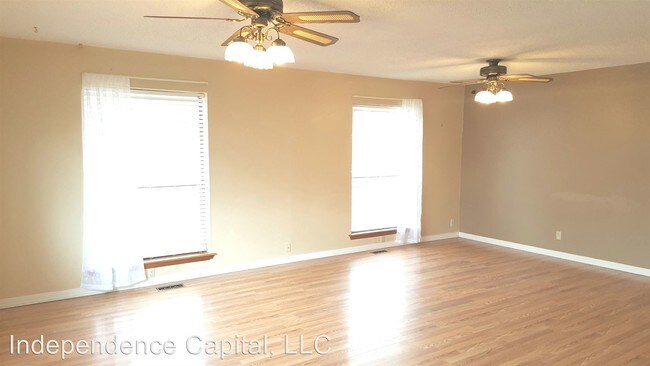 Building Photo - 2 br, 2 bath House - 212 S Mesa Verde Ave.