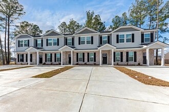 Building Photo - 226 St Catherines Ct Building Photo - 226 St Catherines Ct