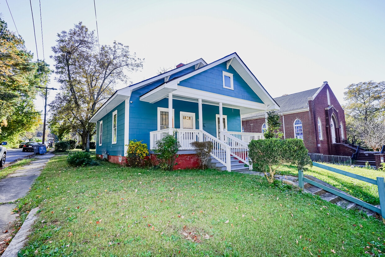 Primary Photo - 533 Farley Ave