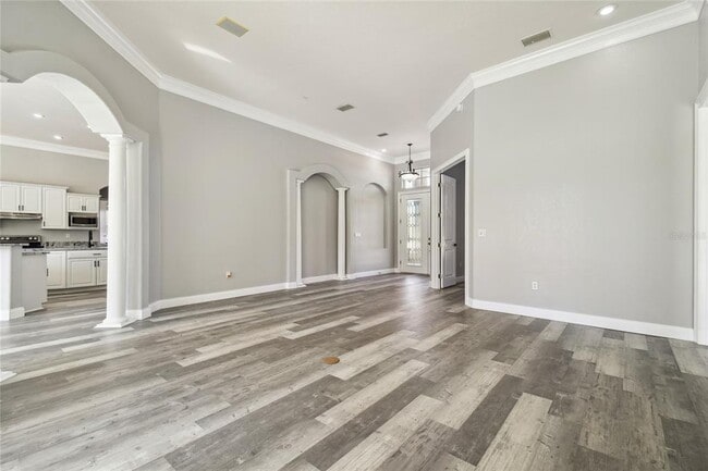 Foto del edificio - 6644 Country Club Rd
