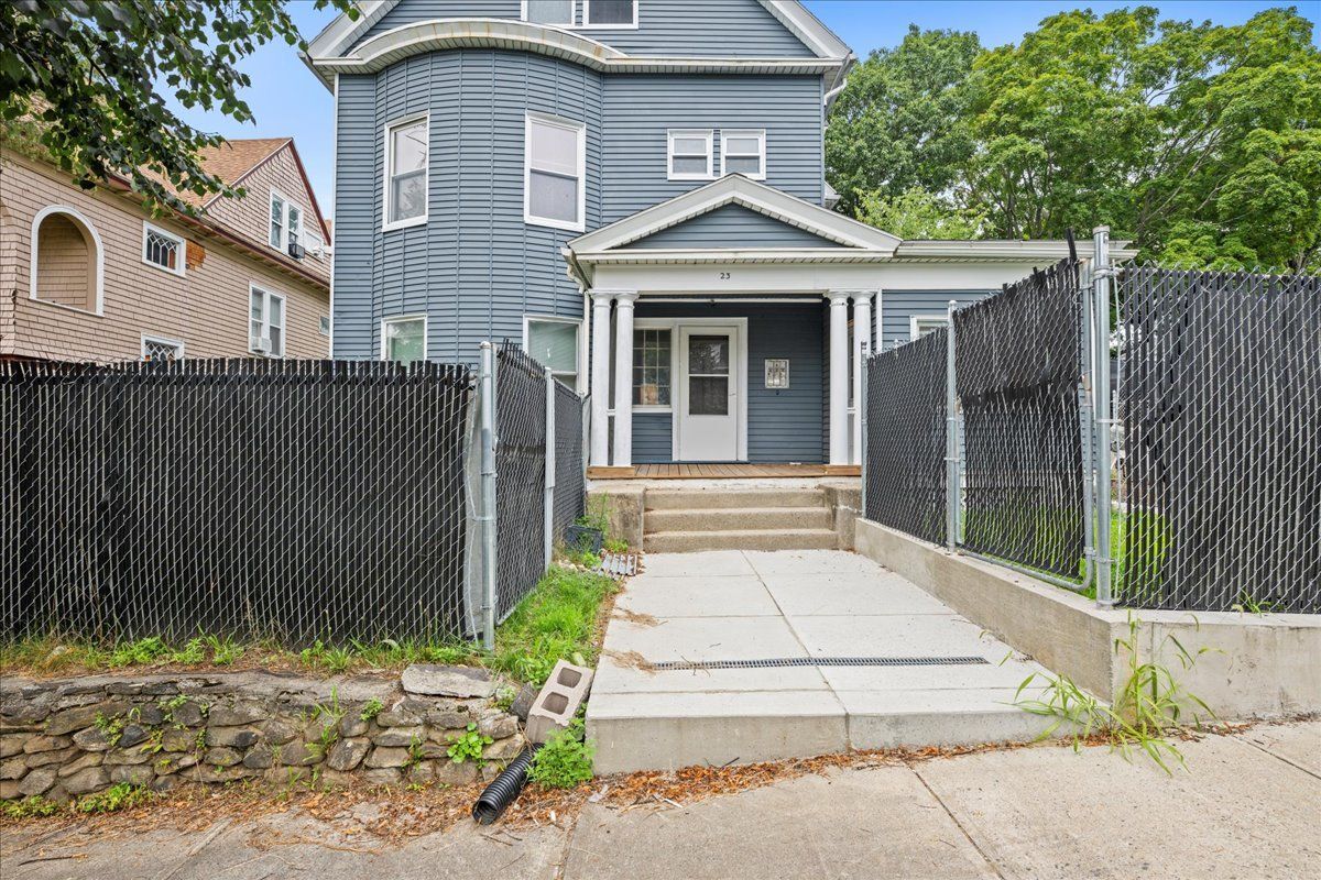 Primary Photo - 23 Stoneland Rd