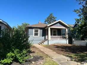 Building Photo - 1528 N El Paso St