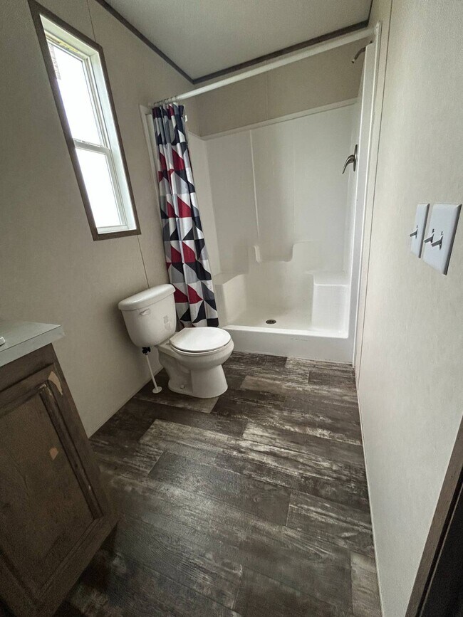 Building Photo - 575 Payne Creek Est