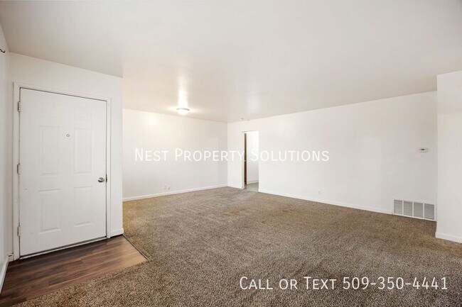 Building Photo - 1231 Arlington Dr