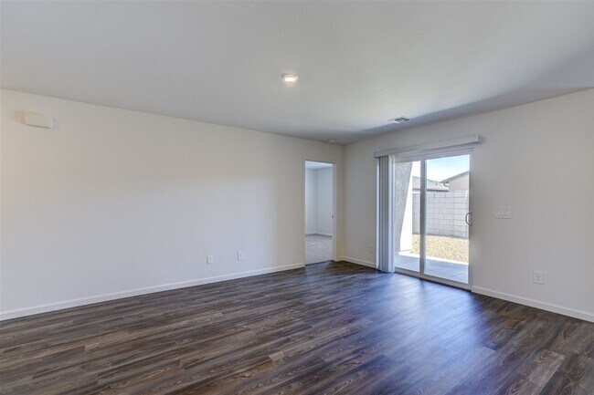 Building Photo - Brand New 3 Bedroom, 2 Bath Home! Never Been Lived In!