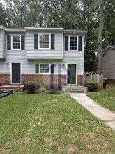 Building Photo - 317 Friarsgate Blvd