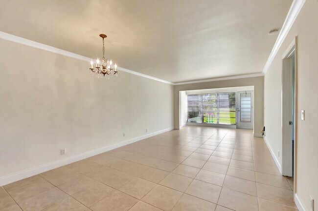 Foto del edificio - 2840 SW 13th St