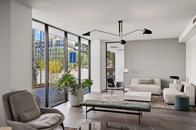 Building Photo - 10600 Wilshire - Short Term Available