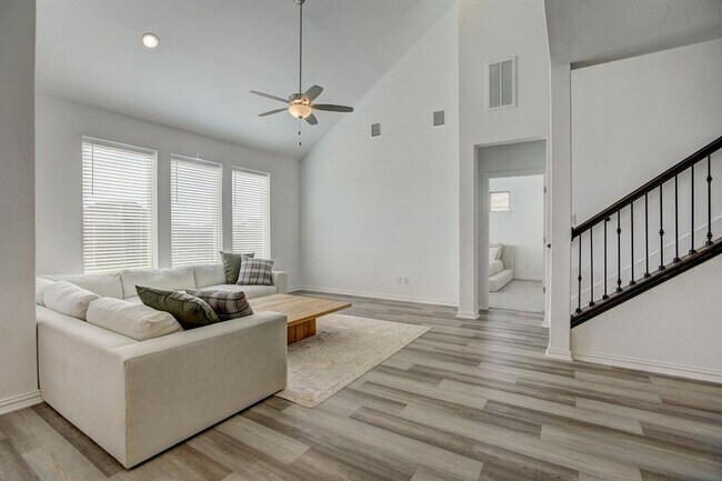 Building Photo - 308 Monteforte Rd