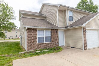 Building Photo - 1405 Bodie Dr