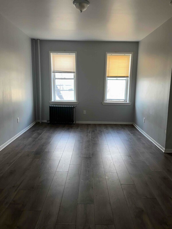 Building Photo - 111 Belgrove Dr