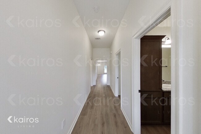 Foto del edificio - 114 Teddy Ln