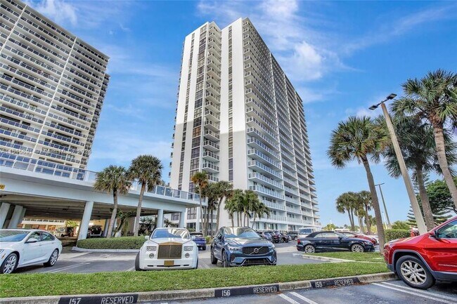 Foto del edificio - 20515 E Country Club Dr