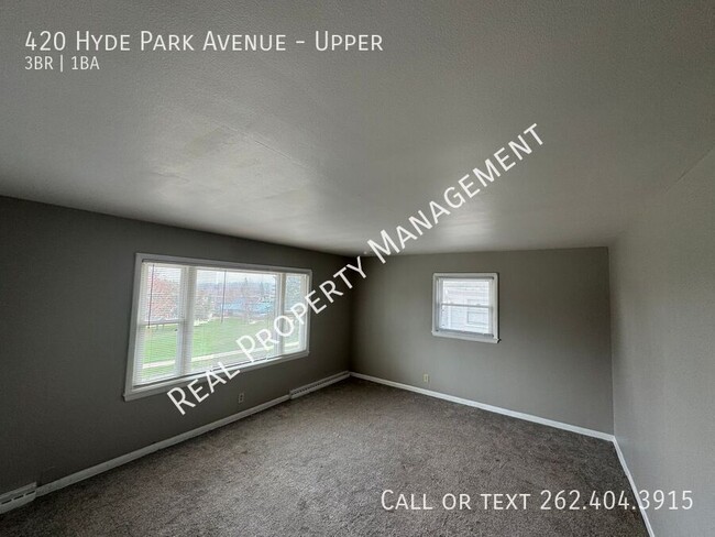 Foto del edificio - 420 Hyde Park Ave