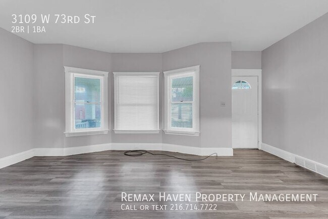 Building Photo - 3109 W 73rd St DN, Cleveland, Oh  - Spacio...