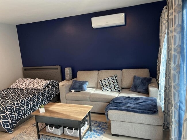 Building Photo - 8459 Tommy Dr