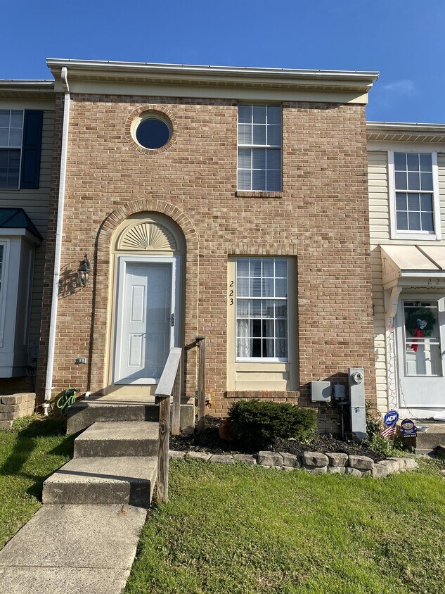 223 Maple Wreath Ct, Abingdon, MD 21009 Townhome Rentals in Abingdon