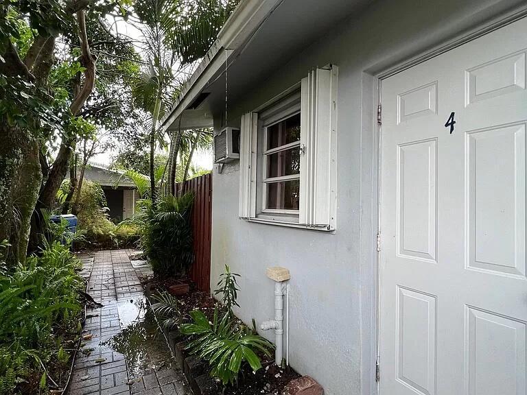 2308 NW 3rd Ave, Wilton Manors, FL 33311 Townhome Rentals in Wilton