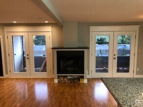 Building Photo - 9350 Redmond - Woodinville Rd NE