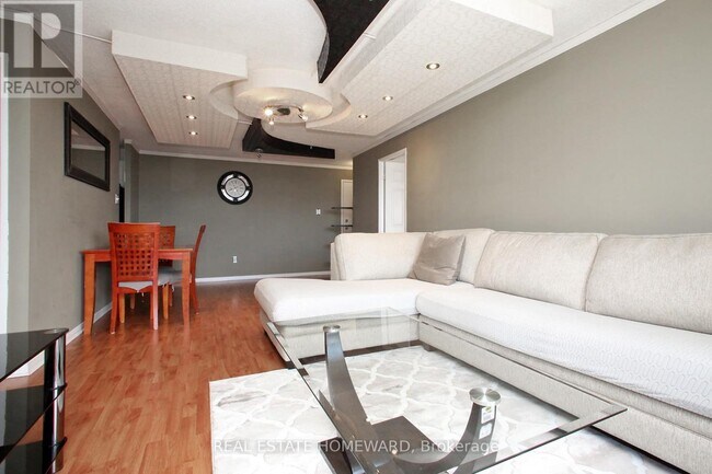 Photo du bâtiment - 99 Blackwell Ave