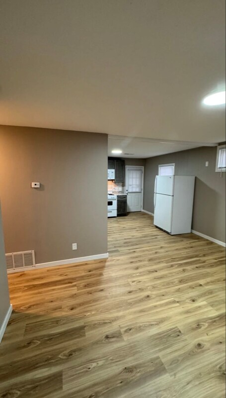 Foto del edificio - 1145 St Rose Ln