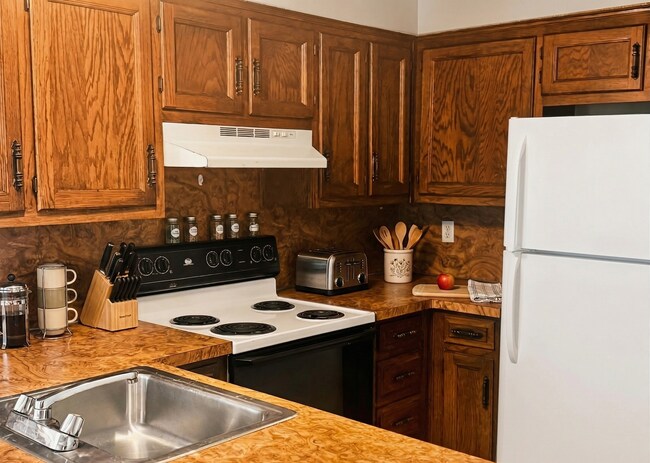 Foto del edificio - 8630 Lane Ave