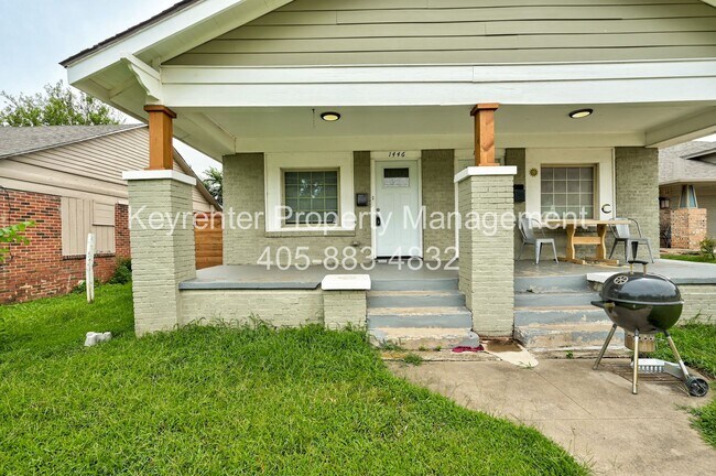 Foto del edificio - 1444 NE 13th St