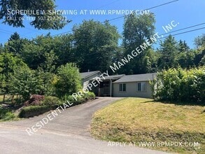 Building Photo - 4512 SW Fairvale Ct