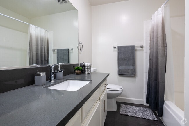 1HAB, 1BA - 875 ft² - Malibu Apartments