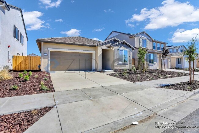 Foto del edificio - 15474 Hedges Dr