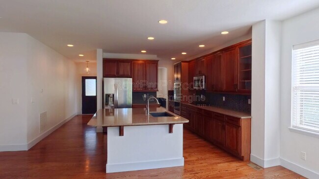 Foto del edificio - 3802 Wild Elm Way