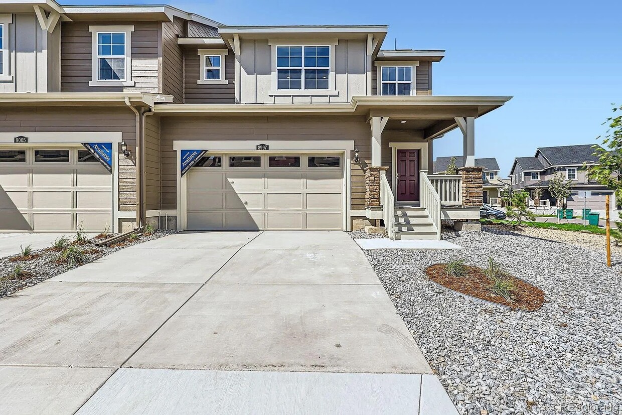 Primary Photo - 8997 Egret Ln
