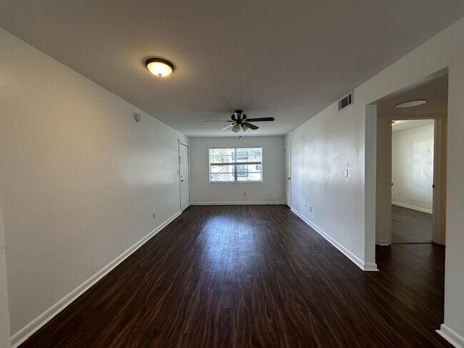 Building Photo - 7004 South Kissimmee Street