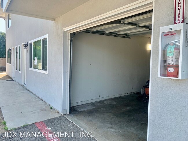 Building Photo - 148 Terracina Way