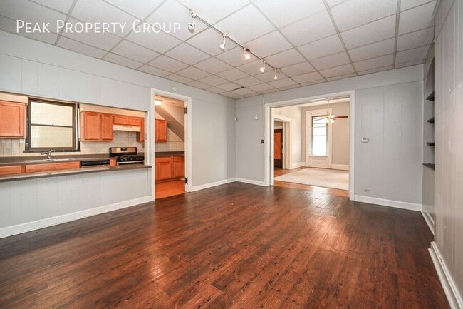 Building Photo - 2431 Ohio Ave