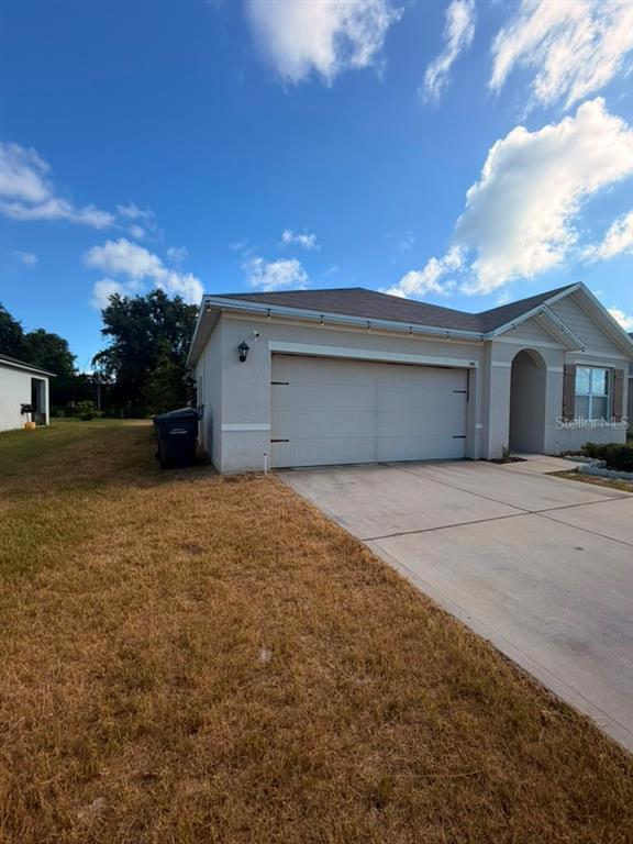 Foto del edificio - 948 Summer Glen Dr