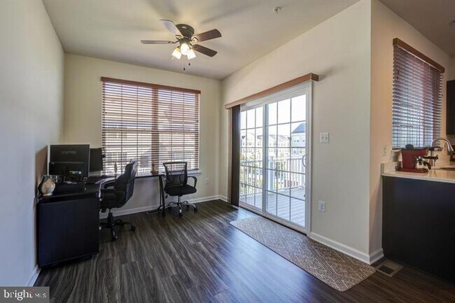 Foto del edificio - 8482 Hedwig Ln