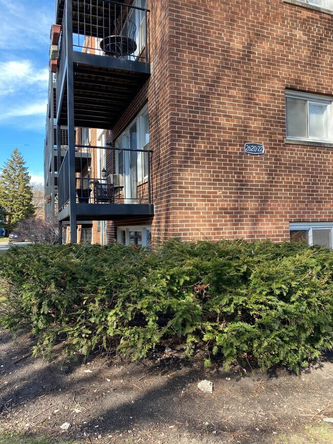 Foto del edificio - 2620 W Catalpa Ave