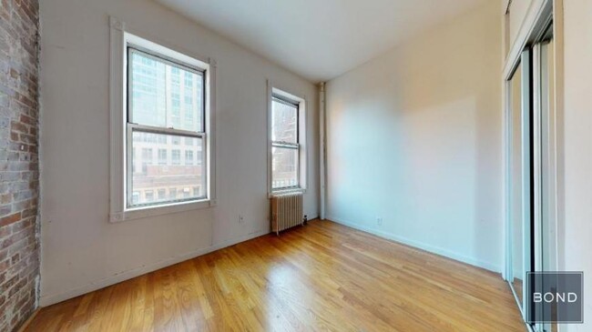 Building Photo - 1 bedroom in NEW YORK NY 10128