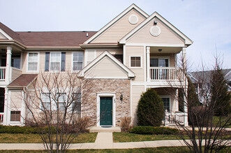 Building Photo - 2245 Aurora Dr