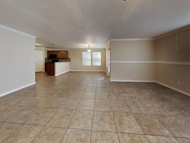 Building Photo - No App Fee.