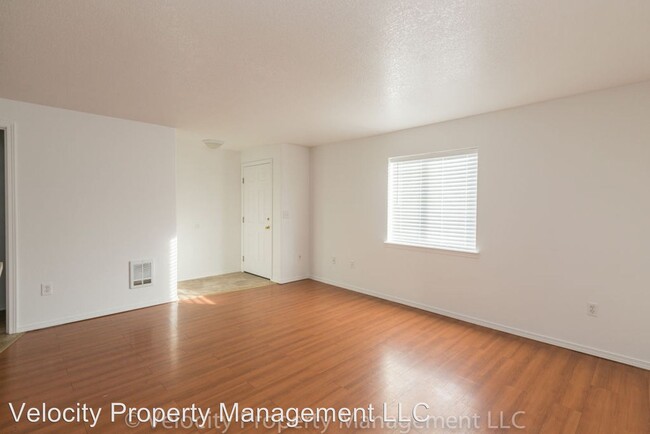 Foto del edificio - 2521 NW Cedar Ave