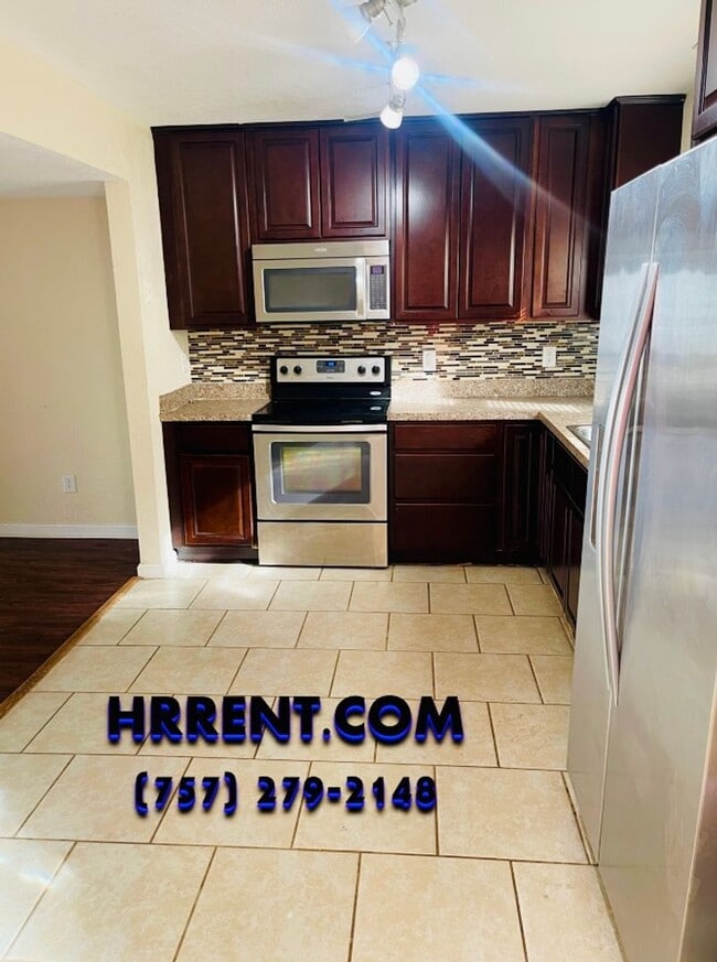 Building Photo - Beautiful Virginia Beach Single Family Home located in the Mears Corner area of Virginia Beach!