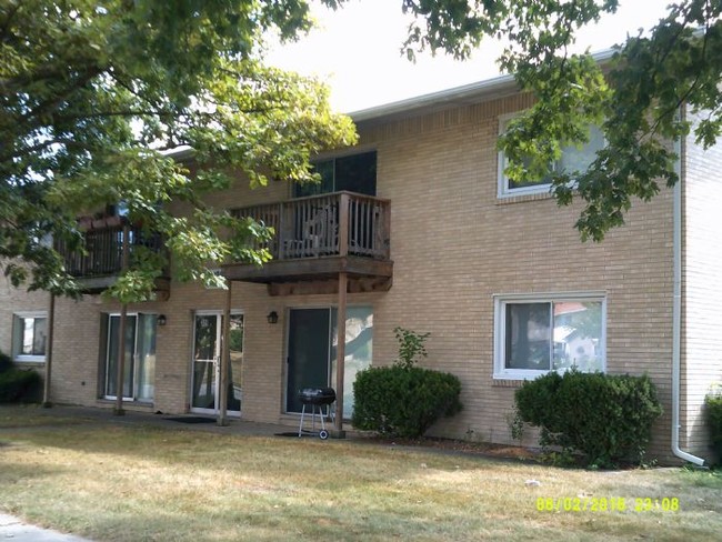 Building Photo - 309 High St