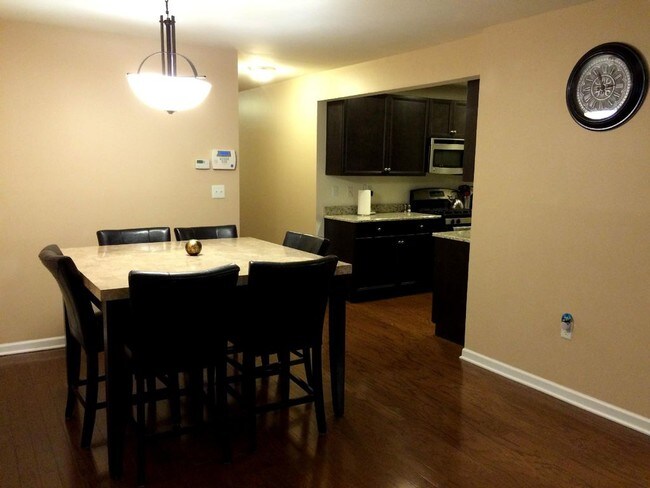 Building Photo - 308 Weatherly Pl