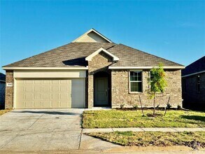 Building Photo - 1016 Longleaf Ln