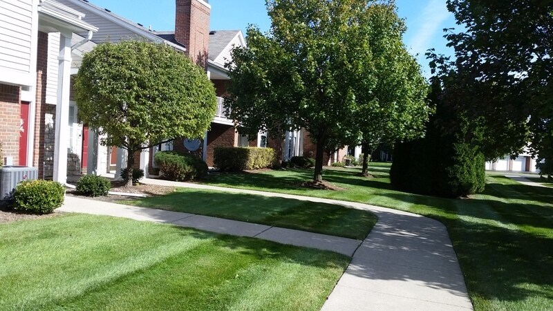Primary Photo - 4266 Berkshire Dr